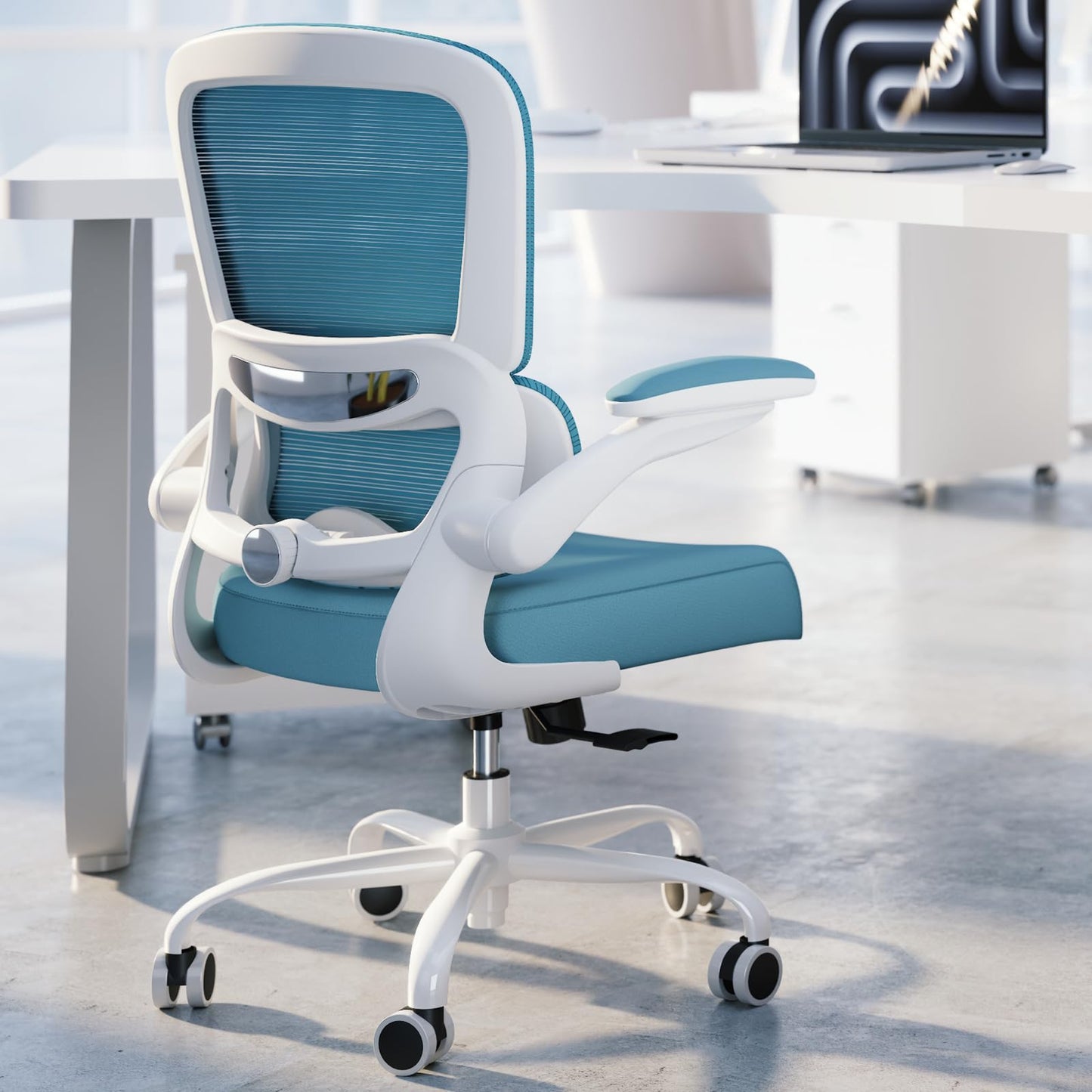 White Ergonomic Office Chair – Mesh Desk Chair with Adjustable Lumbar Support, Comfortable Executive