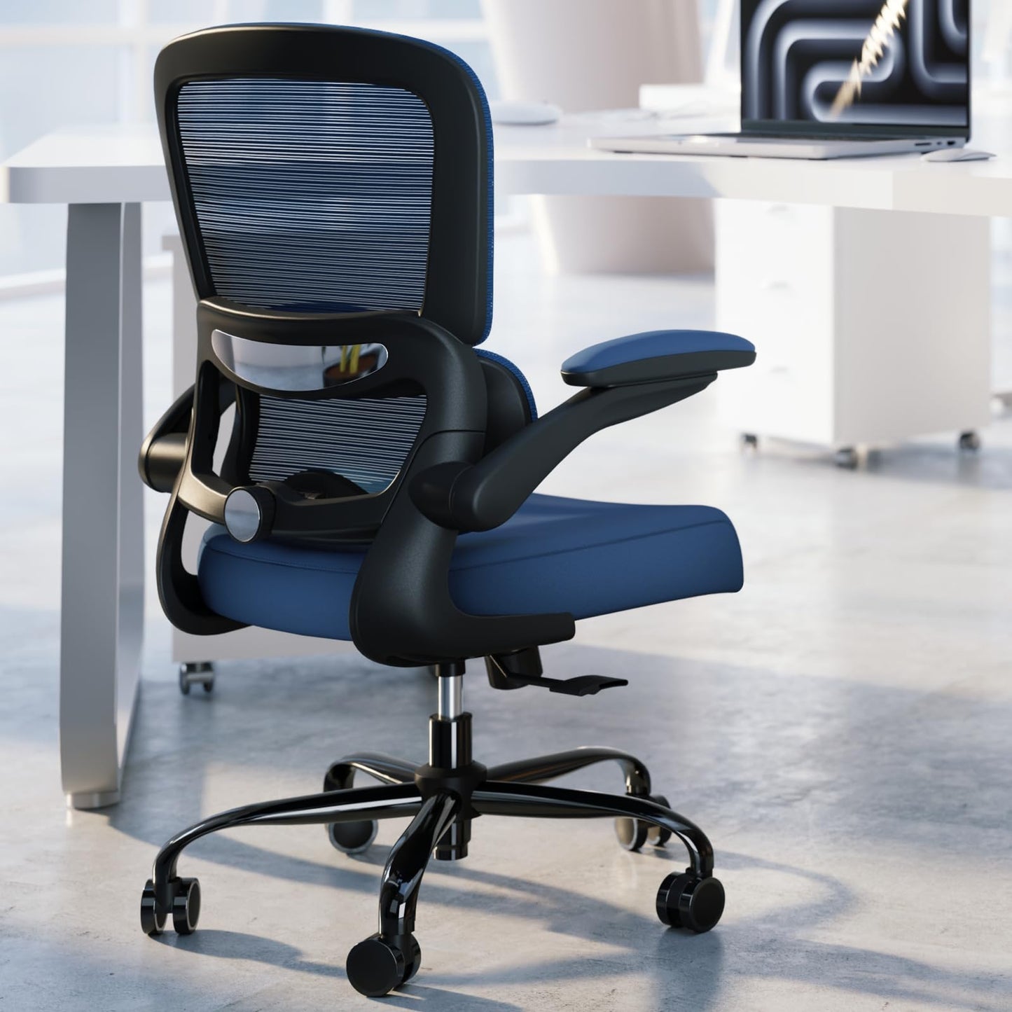 White Ergonomic Office Chair – Mesh Desk Chair with Adjustable Lumbar Support, Comfortable Executive